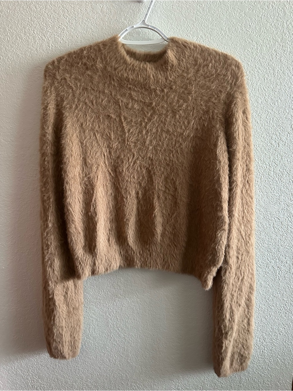 House of Harlow 1960 Fuzzy Camel Crew Neck Sweater